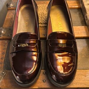 Anne Klein flex patent leather loafers. Burgundy.